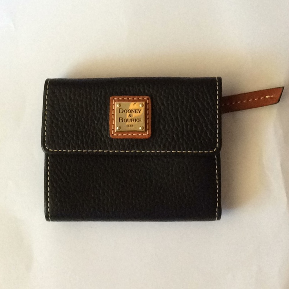 Dooney & Bourke Emerson Small Wallet